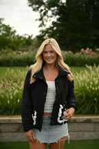 Steppjacke mit Schleifendetail
