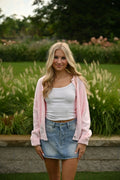 Rosa Strickjacke mit Knopfdetails
