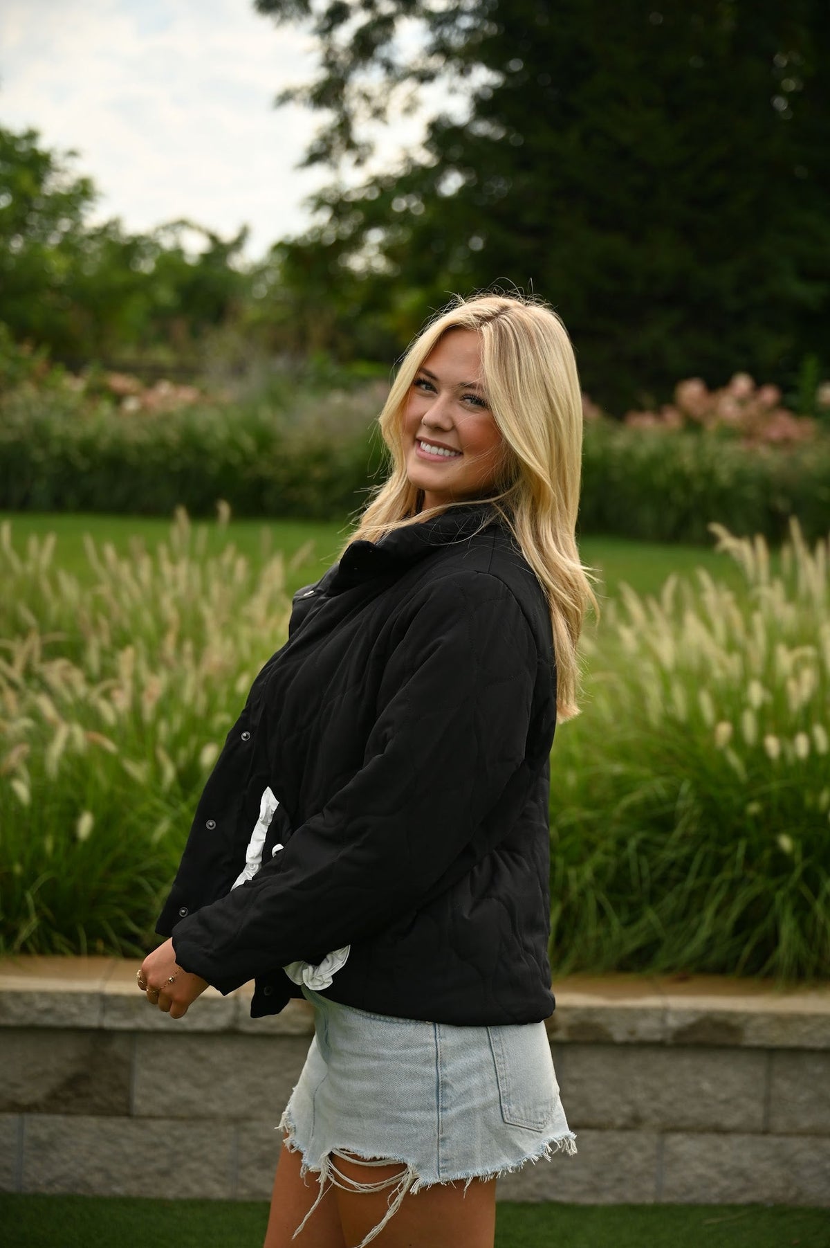 Steppjacke mit Schleifendetail