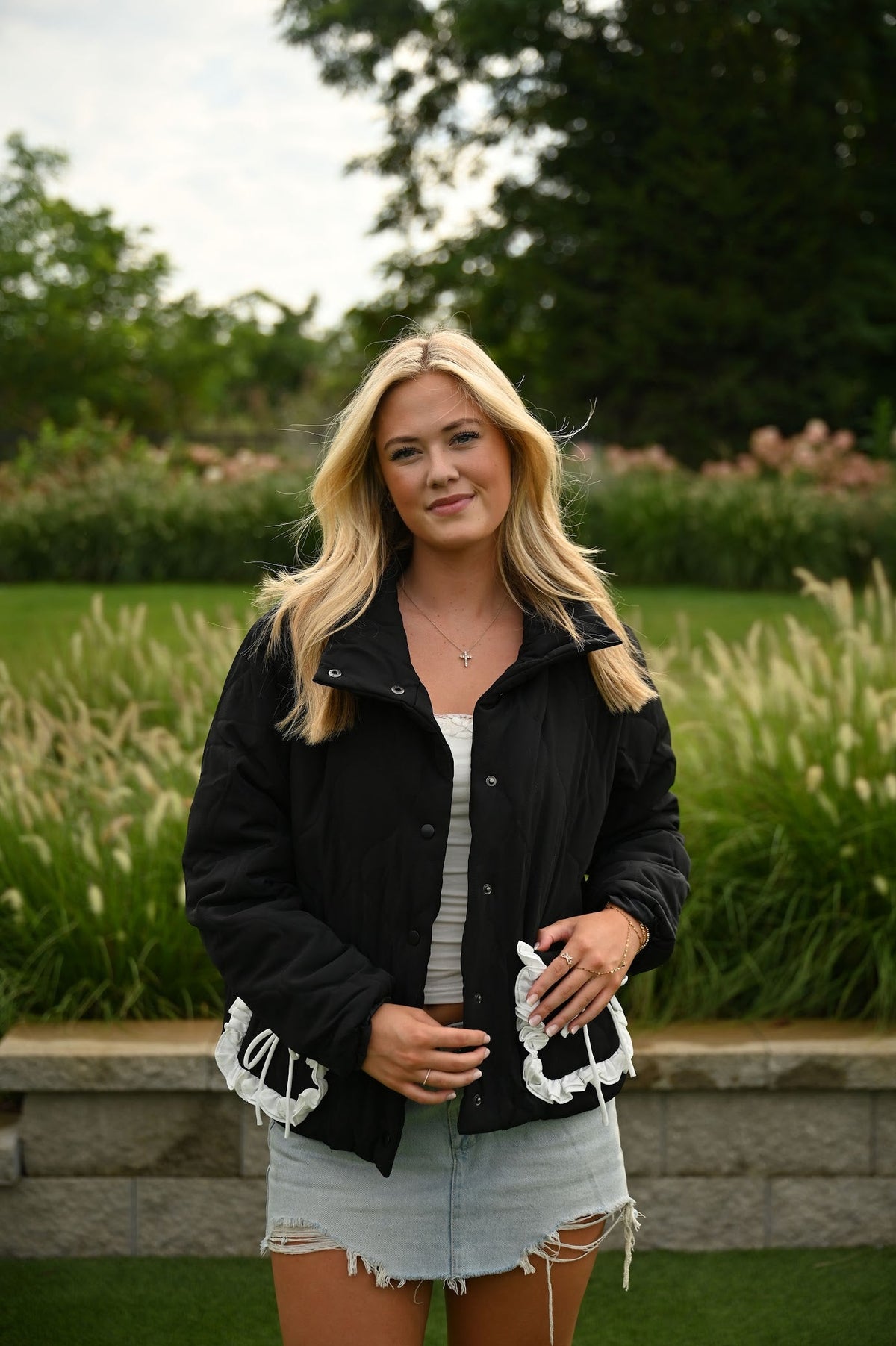 Steppjacke mit Schleifendetail