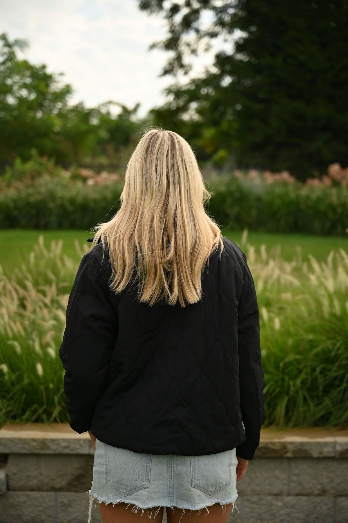 Steppjacke mit Schleifendetail