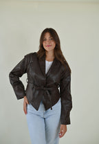 Jacke in Lederoptik mit modernem Schnitt