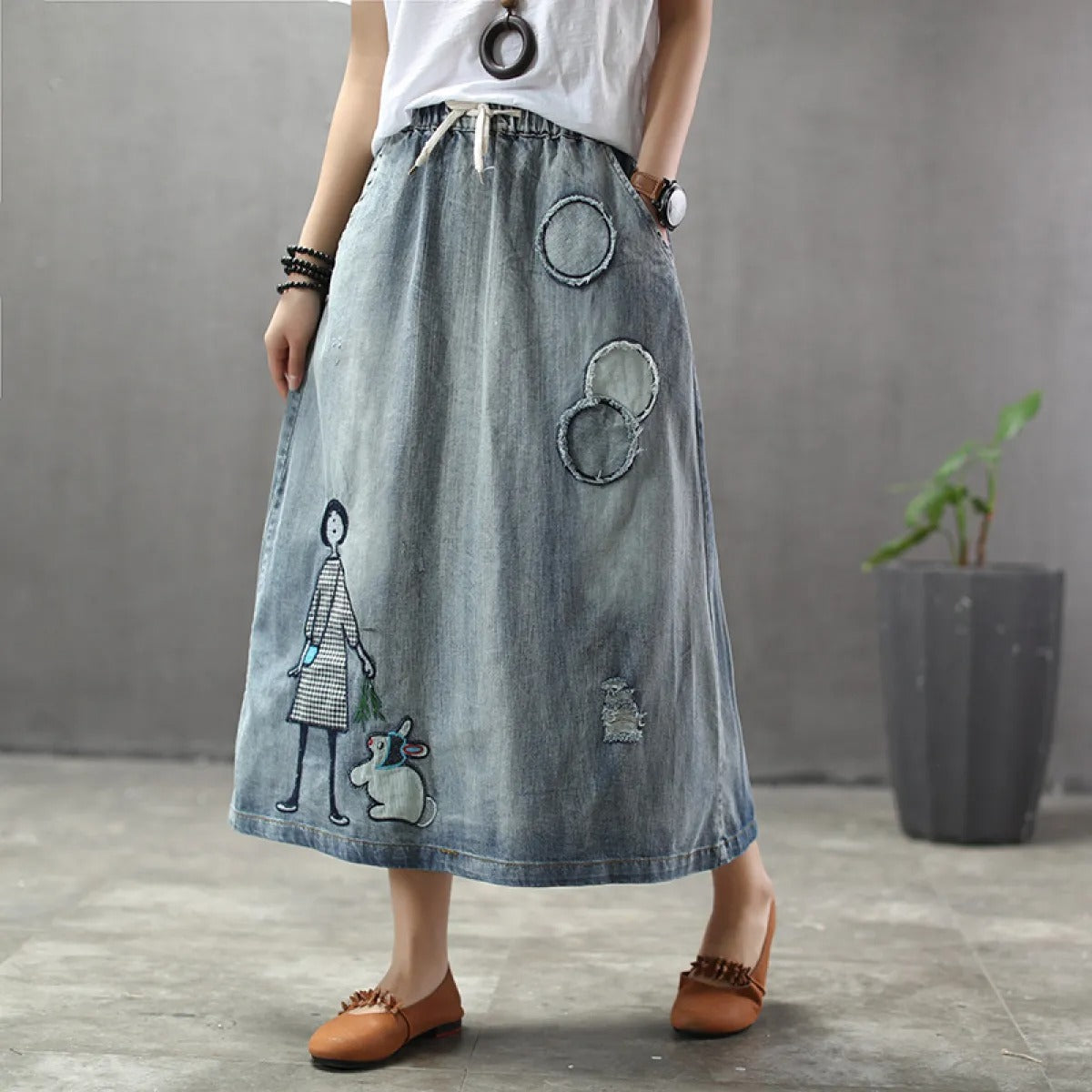 Midirock mit Gummizug in der Taille und gestickten Details - Oriane