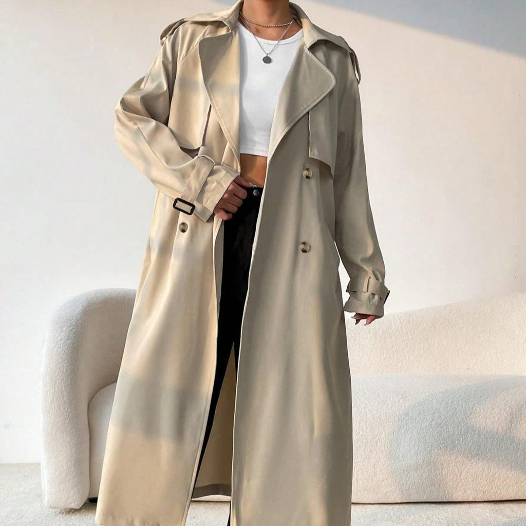 Langer Trenchcoat für Damen mit doppeltem Revers und verstellbarem Gürtel - Maelis