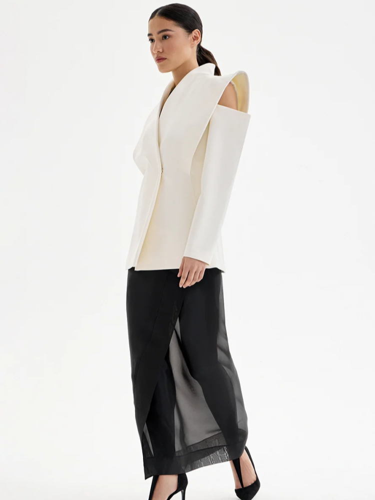 Taillierte Jacke mit strukturierten Schultern