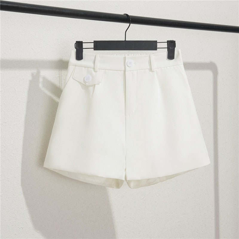 Damen-Shorts mit elastischem Bund und Knopfleiste - Clara