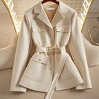 Damenblazer mit Gürtel und Taschen - Lorane