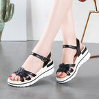 Minimalistische gekreuzte Damen Plateausandalen - Irina