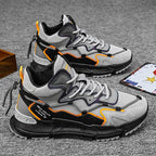Sportschuhe mit dicken Sohlen - Rextor