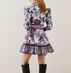 Lassia - Langärmeliges Kleid mit Shirt-Print