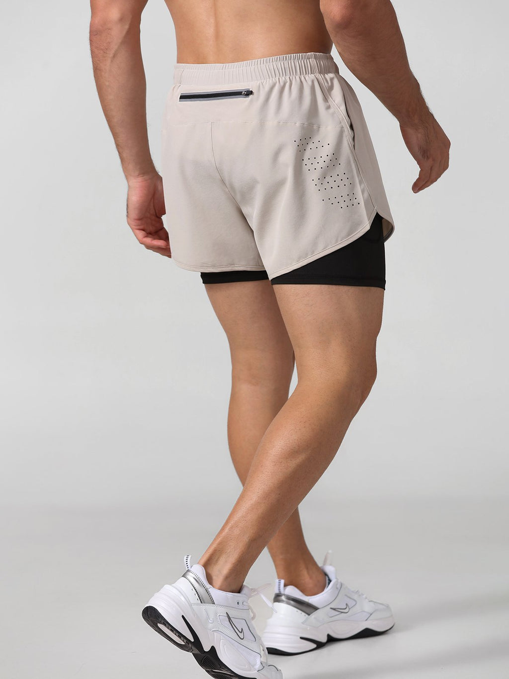 Interval Short 2 in 1 mit Futter