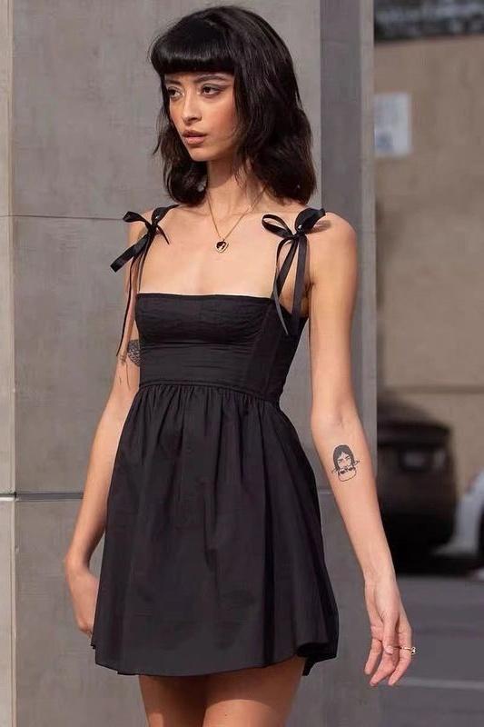 Kayla - Minikleid mit Riemchen und Schleife an den Schultern
