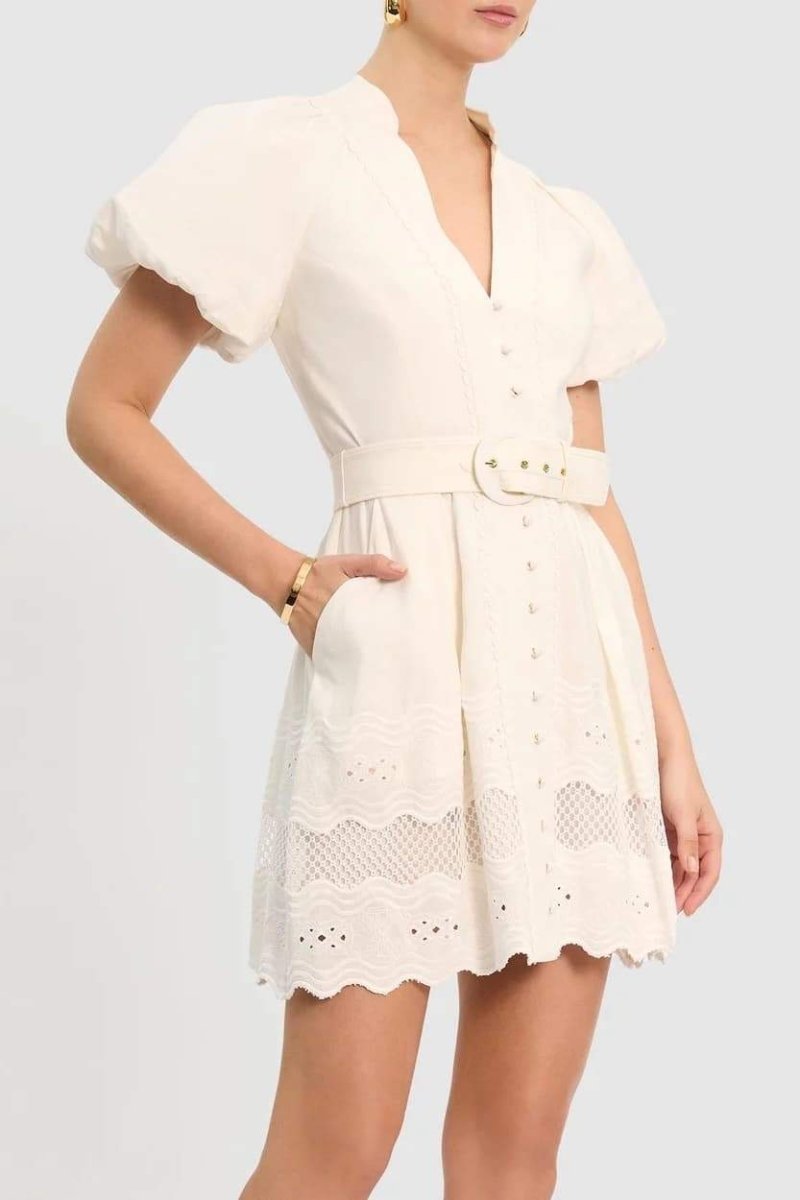 Miranda - Minikleid mit besticktem V-Ausschnitt