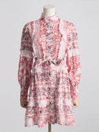 Kleid mit Laternenärmeln und Patchwork-Spitze