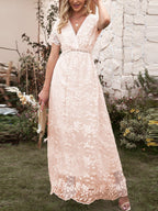Lora - Elegantes weißes Maxikleid aus Spitze