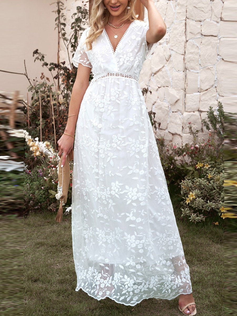 Lora - Elegantes weißes Maxikleid aus Spitze