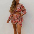 Betina - Crop Bluse und Wickelrock Shorts Set