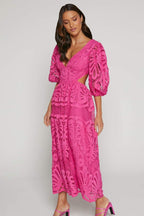 Sandra - Midikleid mit bestickter Spitze und Cut-Outs