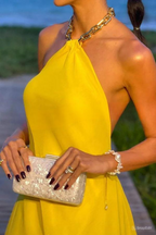 Sadie - Modisches Kleid mit Trägern am Ausschnitt