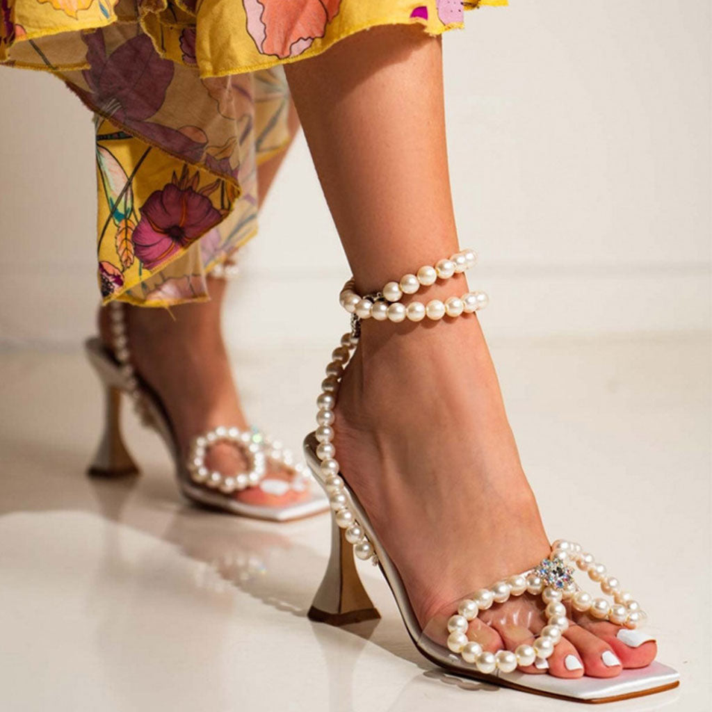 Ellie - Glitzernder Perlenriemen Einzigartige High Heels Schmetterlingssandalen