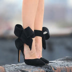 Hanna - Vintage Wildleder Stiletto Heels mit spitzer Zehe und Knöchelriemen