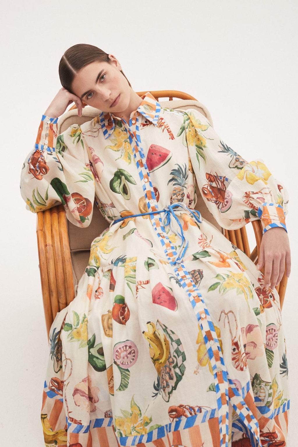 Felicia - Tropical bedrucktes Maxi-Hemdkleid mit Ballonärmeln